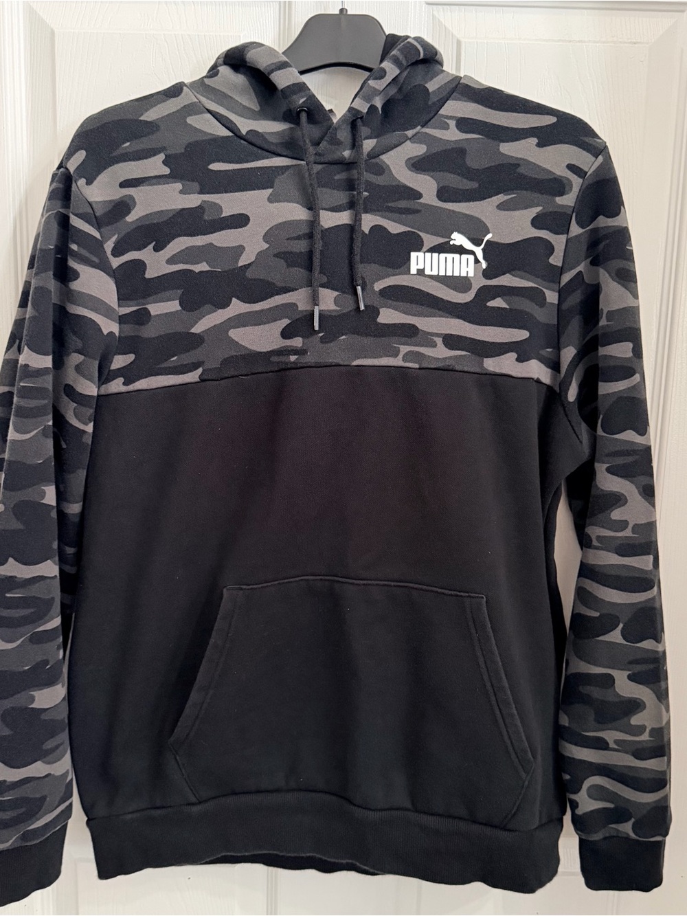 Puma Boys Black & Gray Camo Hoodie Pullover